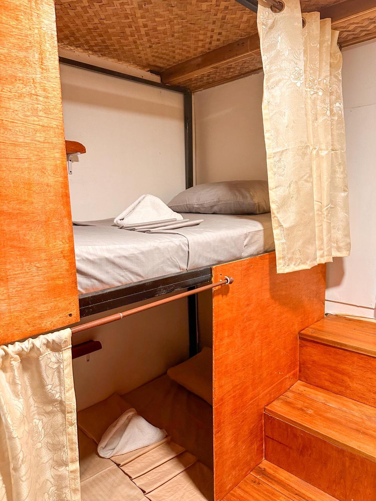 Hangout'S Hostel El Nido Exterior photo
