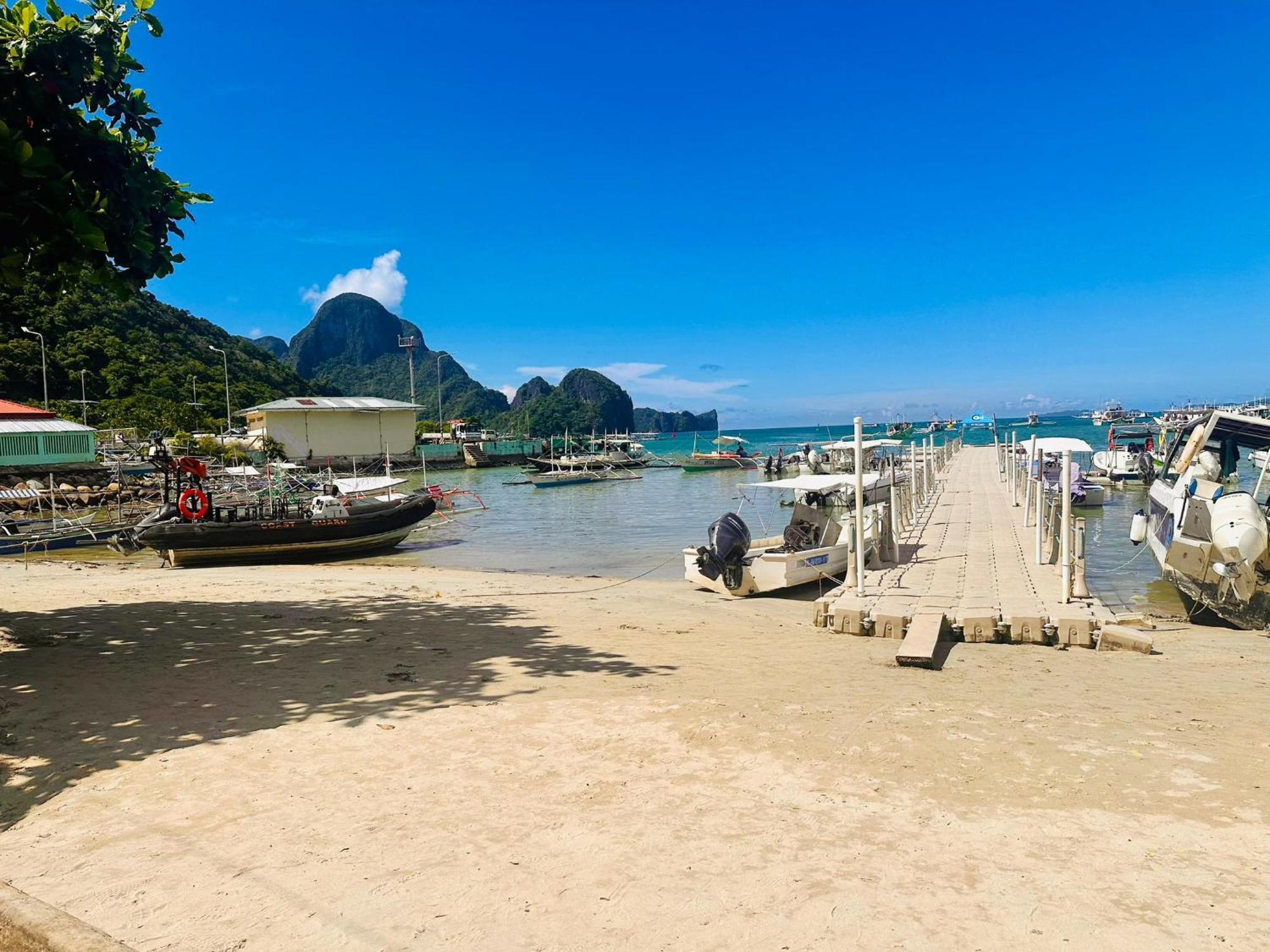 Hangout'S Hostel El Nido Exterior photo